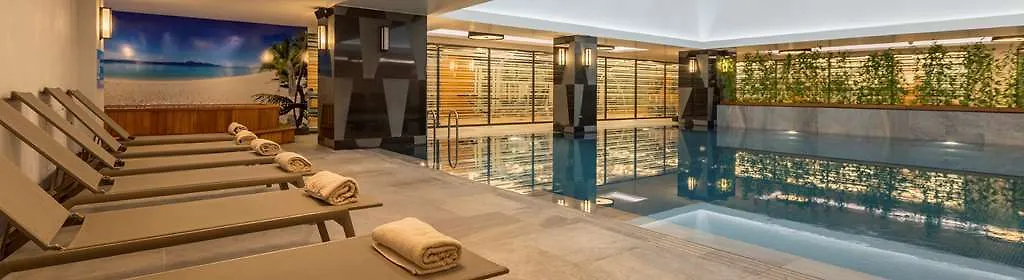 ホテル Golden Tulip Istanbul Bayrampasa