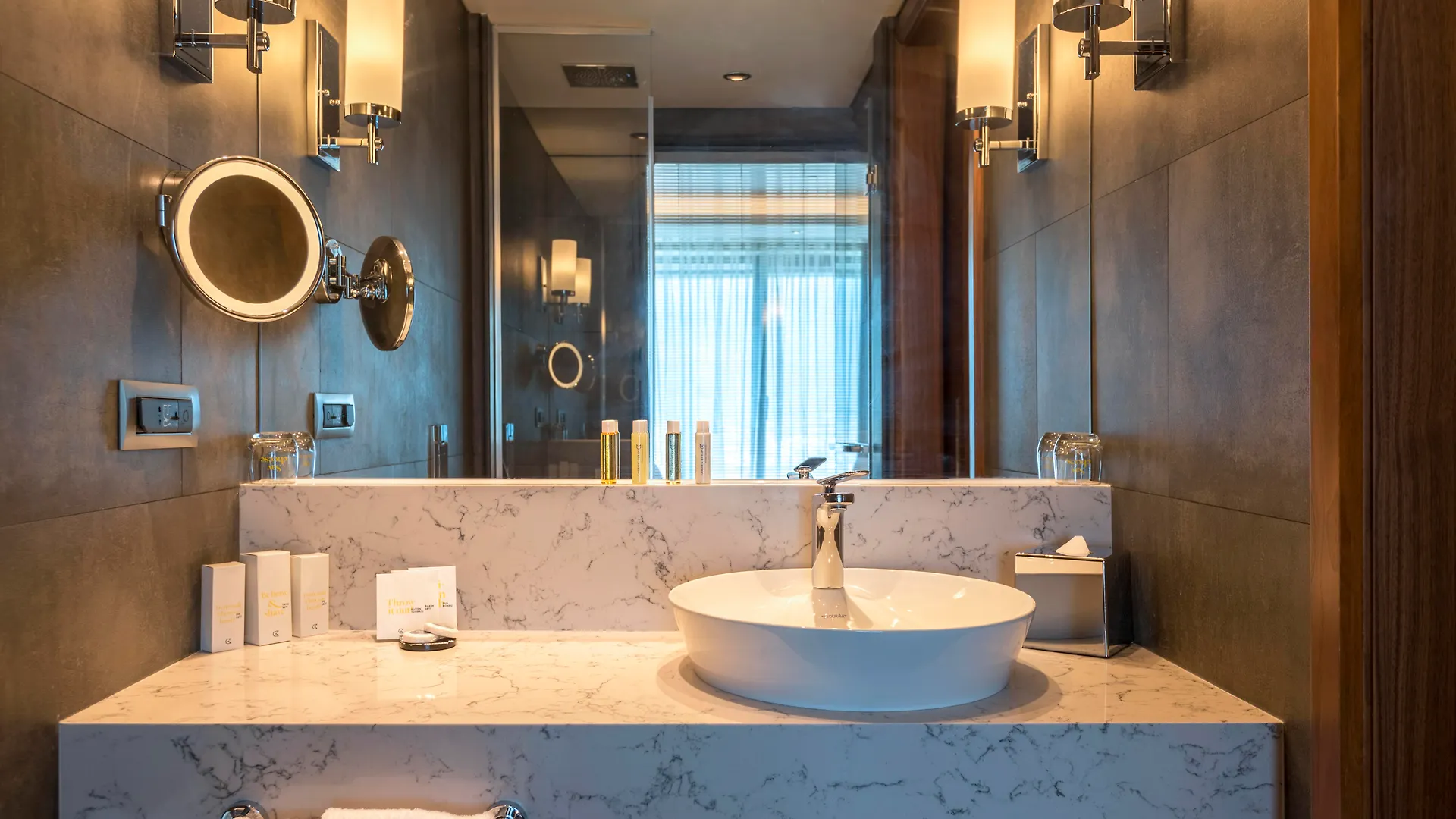 Golden Tulip Istanbul Bayrampasa Hotel