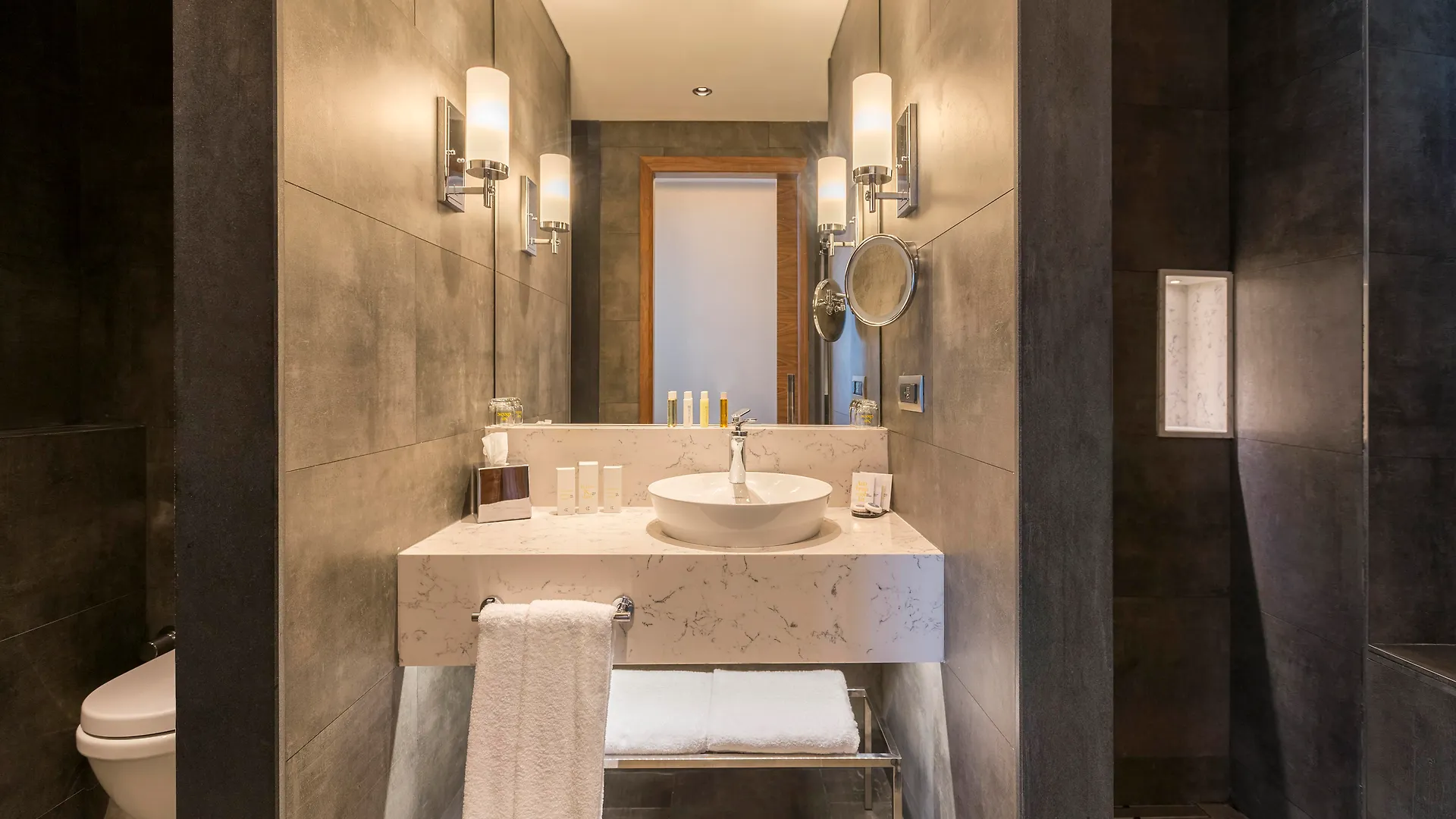 Golden Tulip Istanbul Bayrampasa Hotel