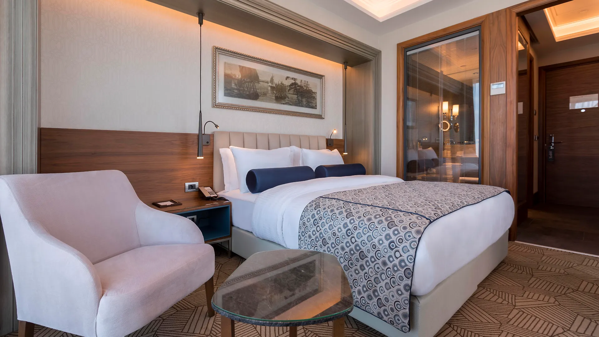 Golden Tulip Istanbul Bayrampasa Hotel 5*,