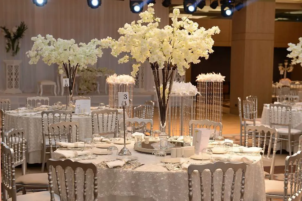 Golden Tulip Istanbul Bayrampasa Hotel